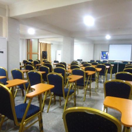 Sunset Hotel Kumasi Dış mekan fotoğraf