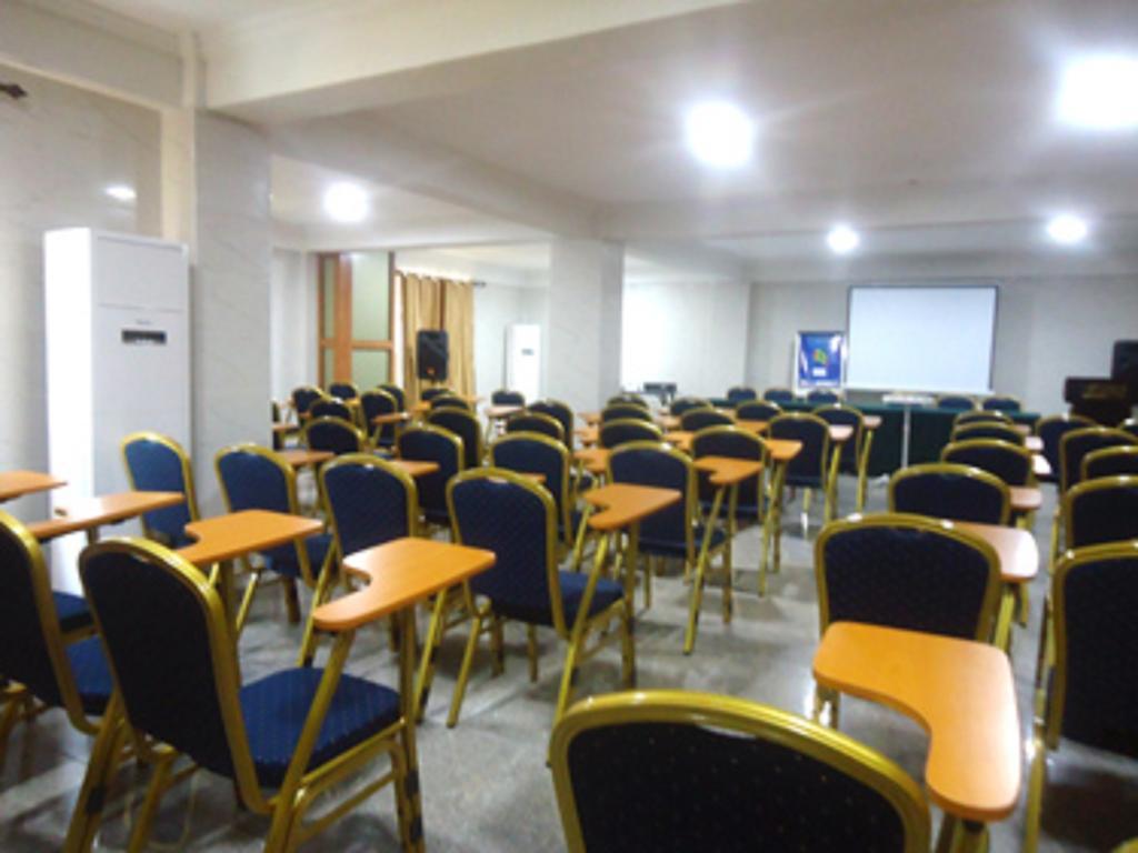 Sunset Hotel Kumasi Dış mekan fotoğraf